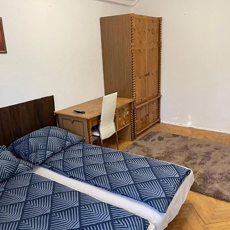 Szimpla Apartman Appartement Miskolc Buitenkant foto